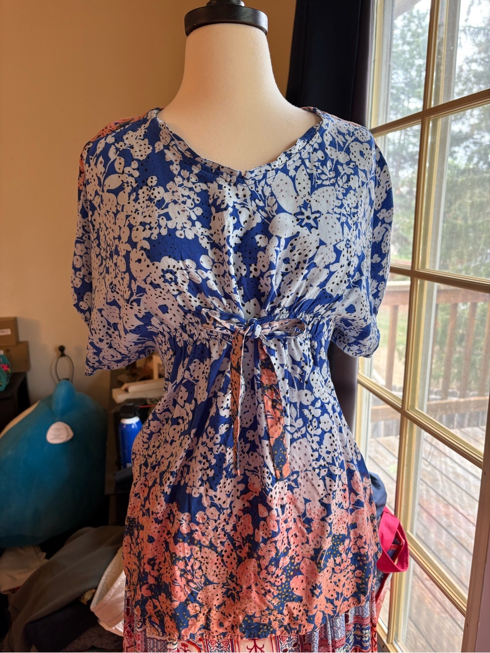 CAbi ombré Floral Blouse - Picture 4 of 10